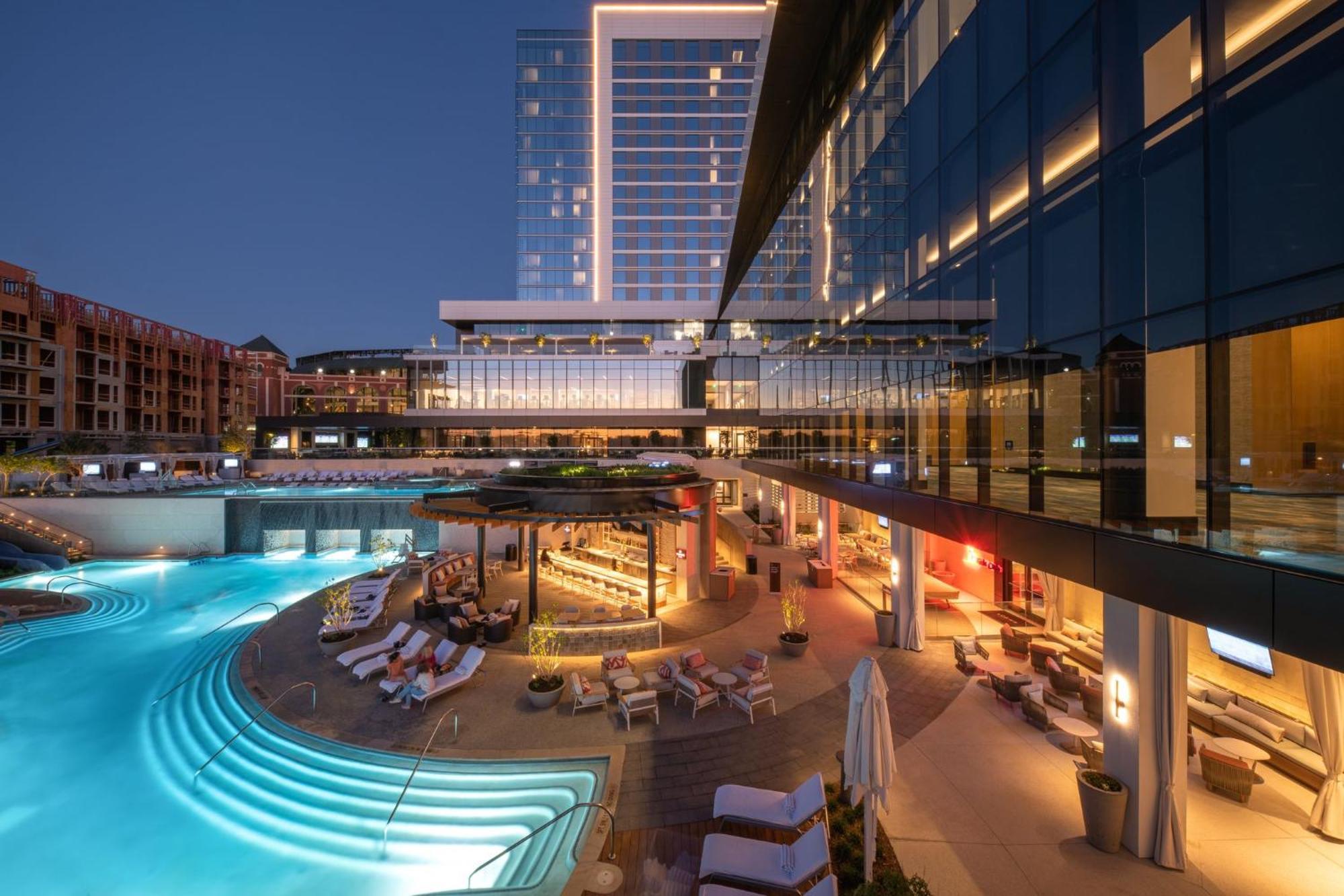Loews Arlington Hotel Exterior foto